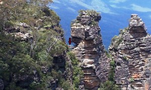 A close-up of 2 of the 3 Sisters. There is a lookout bridge that is near the top of the Grand Stairway.