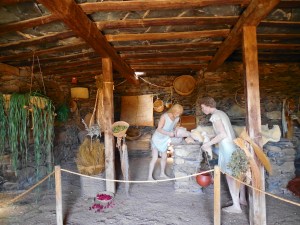 Women and men shared equal status, but there was a definite hierarchy from the elite ruling class to the peasants.