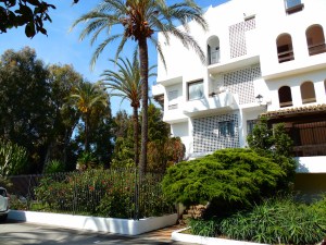 The homes in the area are lovely.