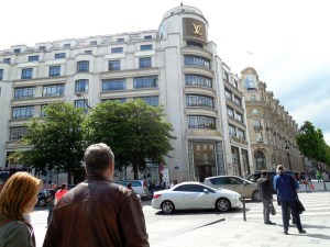 In this area the little shops below the apartments include Louie Vuitton and Dior.