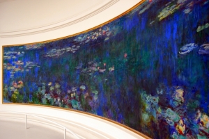 My favorite of the eight large paintings that grace the two Water Lilies Rooms. 