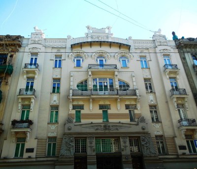 Art Nouveau architectural style - I love it!