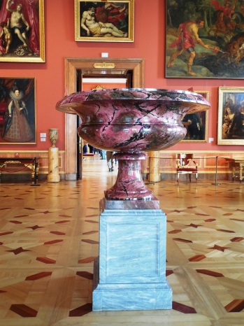 Huge and magnificent Urns,  this one made of rhodonite.