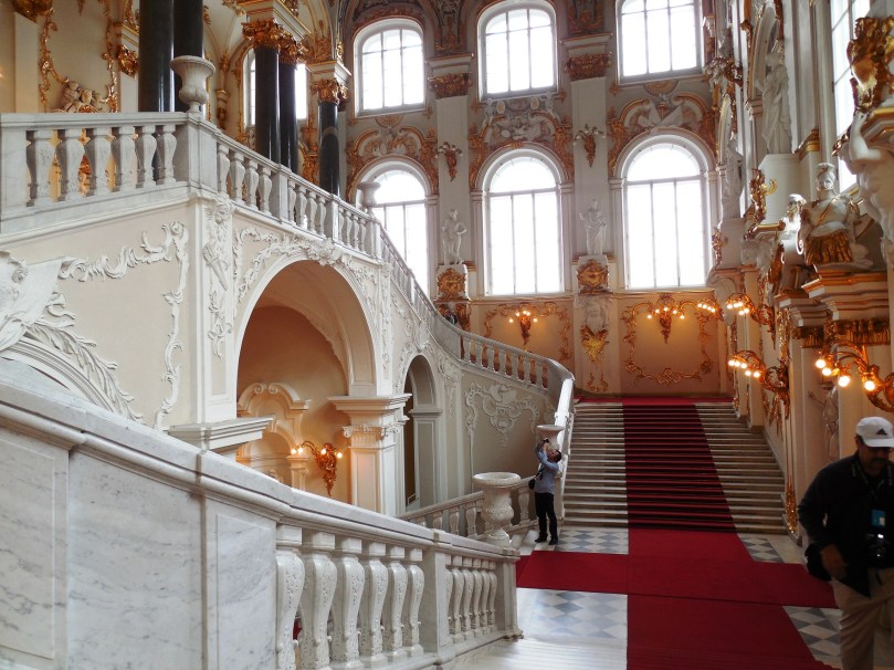 The glorious entrance to the Hermitage Museum