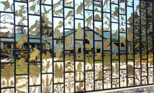 A Close-up section of Nature's Gate