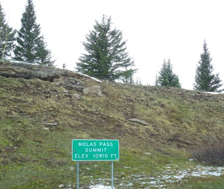 Elevation 10910 feet - No wonder it's so hard to breath.